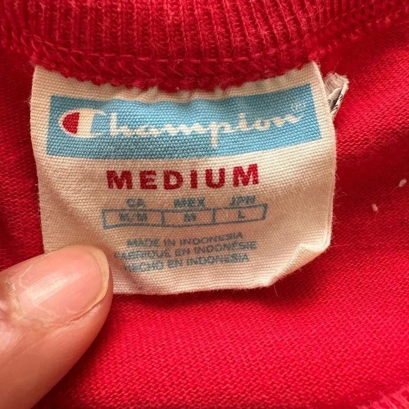 VT Champion Label - Branded Embroidered Logo M T-Shirt RED - Picture 4 of 5